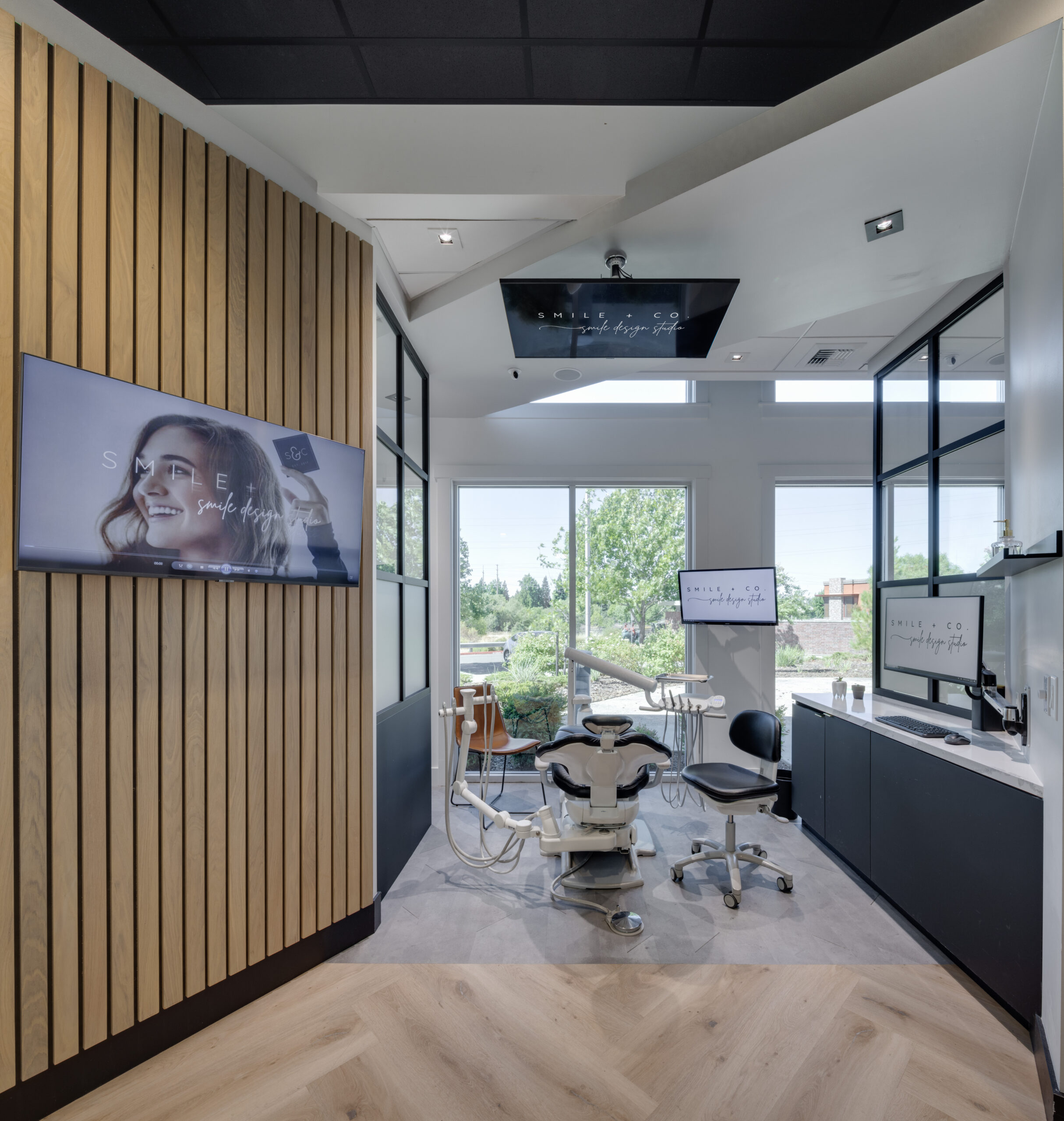 SMILEANDCO_20240726_103542_7403